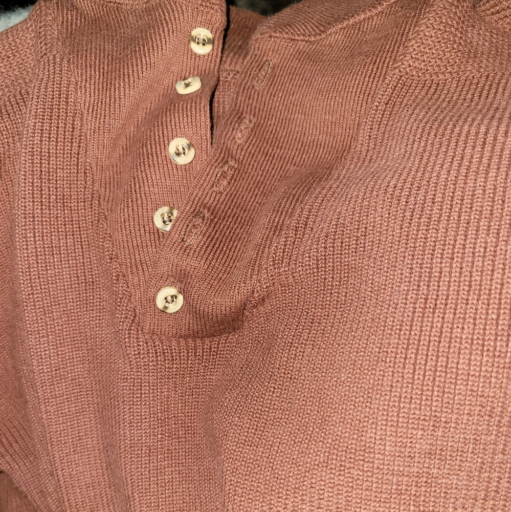 Men's sweater